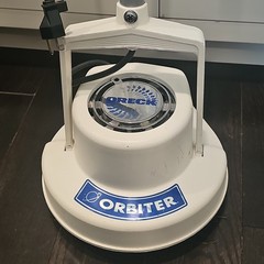 Oreck XL Orbiter Floor & Carpet Buffer Scrubber Polisher ORB600MW NO Pads