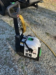 BISSELL 3266 Walk-Behind Floor Finishing Machine 120V w/ Hand Tool