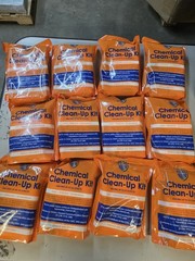 SPILL HERO Chemical Clean-Up Kit OSHA Approved Single Use Box of 12 New