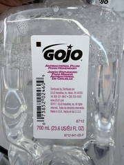 GOJO Antibacterial Plum Foam Handwash 8712 8712-641-ES-F Box W/4 PCs