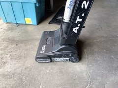 Windsor SENSOR S12 Commercial Vacuum
