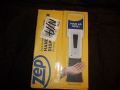 Zep TFHSU-1- 2500PL Touch-Free Motion Hand Dispenser 84.54-oz with Stand