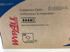 WypAll (51636) CriticalClean Fabric Food Service Cloths 23.5″ x 12.5″ Blue 200ct