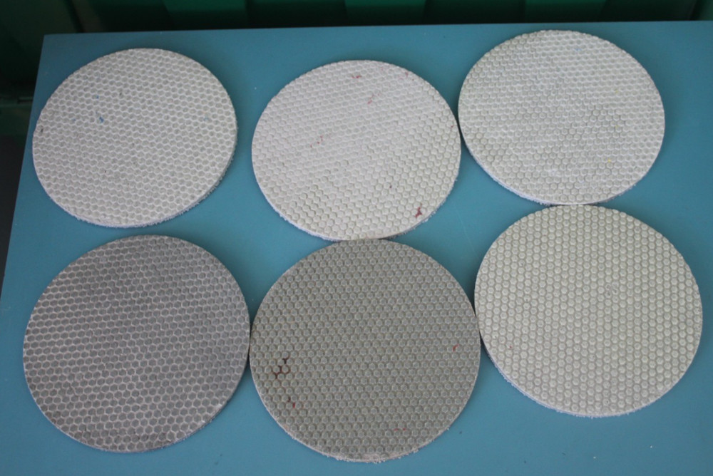 LOT OF 6 USED 3M TRIZACT DIAMOND HX DISCS 5″ RED MEDIUM & GOLD FLOOR POLISHING