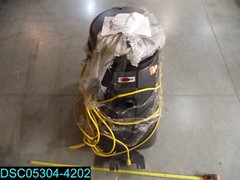 DAMAGED W/ MISSING PIECES Viper SN18WD Shovelnose 18 gal Wet/Dry Vacuum 24″