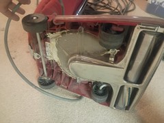 Sanitaire SC886 Commercial Upright Vacuum Bagged Corded 120V 7A FOR PARTS/REPAIR