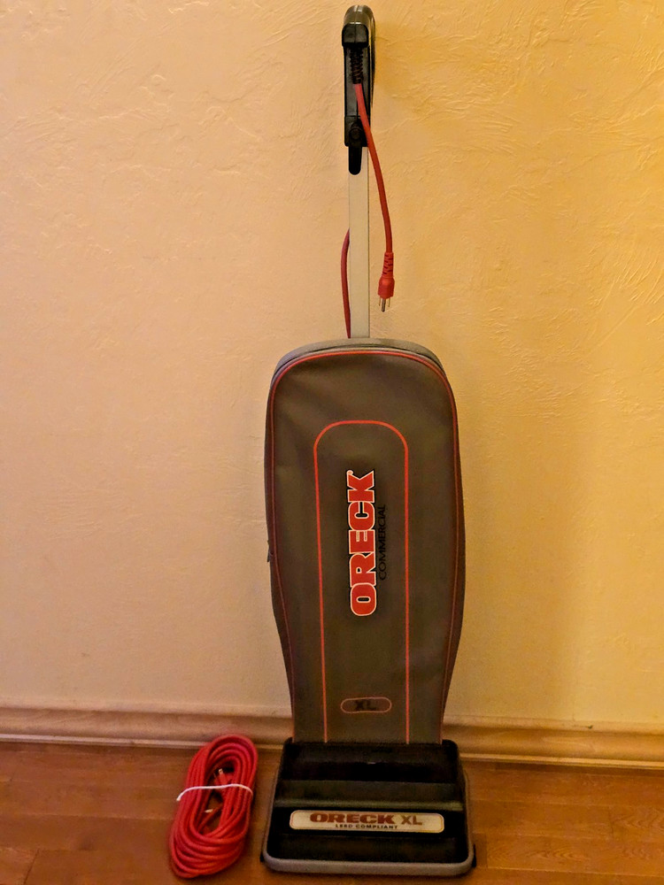 Oreck XL Commercial Upright Vacuum Lightweight, Dual Spds, U2000RB2L-1, Gray