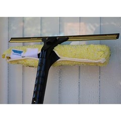 Ettore 71180 Backflip Window Squeegee 18 Inch Gold Black