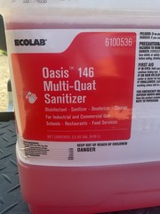 Ecolab 6100536 Oasis 146 Multi-Quat Sanitizer Disinfectant 2.5 Gallons Jul/2025