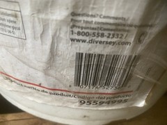 BRAND NEW BRAVO 1500 FLOOR UHS STRIPPER 5GAL SEALED AIR DIVERSEY CARE
