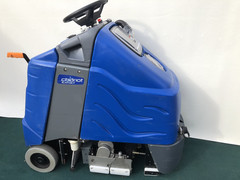 Carpet Extractor / Karcher / Windsor Chariot iExtract 26 DUO Stand-On