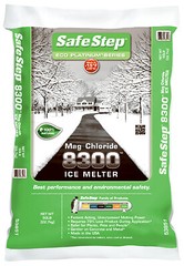 Safe Step 657547 Extreme Ice Melt, 8300 Mag Chloride, 50 Lbs. – Quantity 1