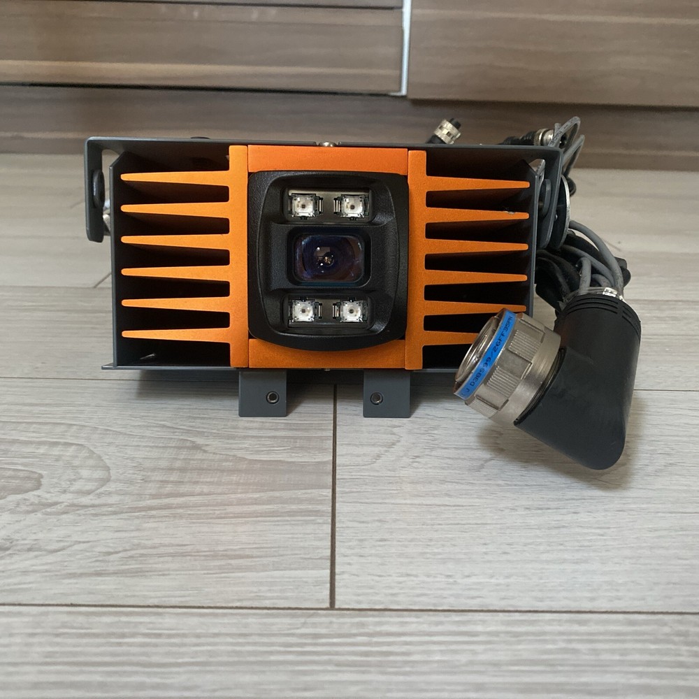 Tennant T7AMR. ICE RS26 Gen2. Minuteman MaxRide 20. Front 3D camera 830-00115-01