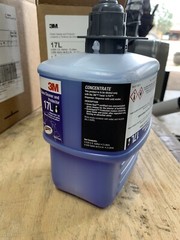 3M Glass Cleaner & Protector Concentrate 17L, 2L, Twist ‘n Fill Dispenser