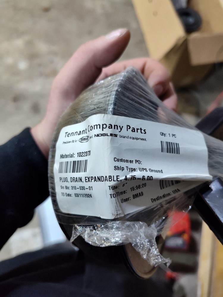 Tennant Company Parts Plug Drain Expandable 4.75-6.00
