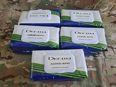 75% Alcohol Wipes Case of 500 ( 10packs of 50 ) Good Dates Great for Cleaning