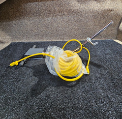 Floor Scrubber Handle Assembly / Gray/Chrome / 3 Prong 20′ Yellow Cord / Steel