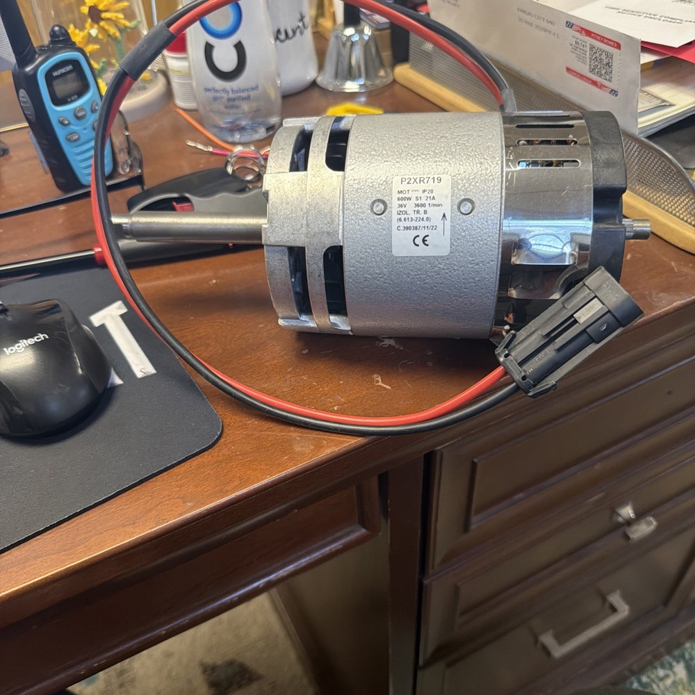 WINDSOR CHARIOT MOTOR P2XR719, 600W, 21A, 36V, IP20, 3600 1/mm *FREE SHIPPING*