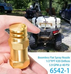 Boomless Spray Nozzle 1/2″ FPT #5 Orifices (90° w/ 180° Caps) 2.0 GPM @ 40 PSI