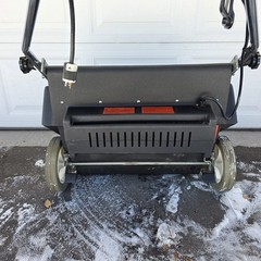 30” NSS Super Suction Commercial Vacuum Pacer 30 Wide Area Upright sweeper Read