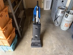 Windsor SENSOR S12 Commercial Vacuum