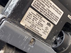 Windsor SENSOR S12 Commercial Vacuum