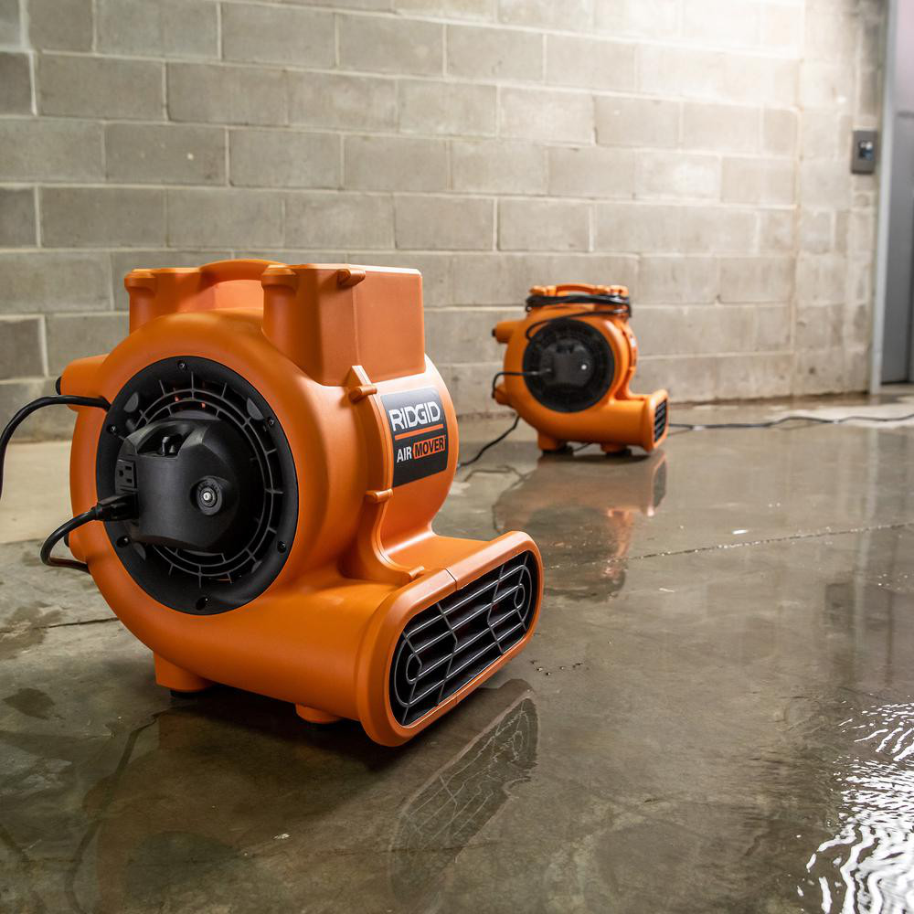 New Blower Fan Air Mover with 2 Built-In Outlets For Daisy Chaining 1625 CFM