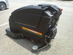 NSS WRANGLER 3330 DB walk behind Floor Scrubber 33-inch, 60 day parts WARRANTY