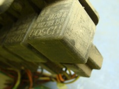 5 BANK BOSCH 0 332 209 150 RELAY PULL FROM ADVANCE CAPTOR 4800