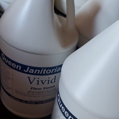 Queen Janitorial Supply Vivid Floor Finish, 7 Gallon
