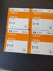 (4) Webcol Alcohol Prep Pads, 200/Bx. 800 Total 2 Ply, Medium, 70% Isopropyl