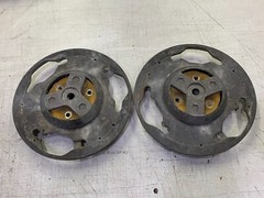 NILFISK ADVANCE ADVENGER 3210D DRIVE PLATE PAIR 172-2089 SET OF 2