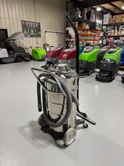 Minuteman Hospital Vacuum – HEPA Wet/Dry Vac 10280200