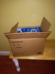 600ct Brand New McKesson StayDry Scented Pack Wipes