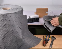 Eisen 2 Rolls Oil-Only Absorbent Mat Roll absorbs oils,coolants solvents ,water