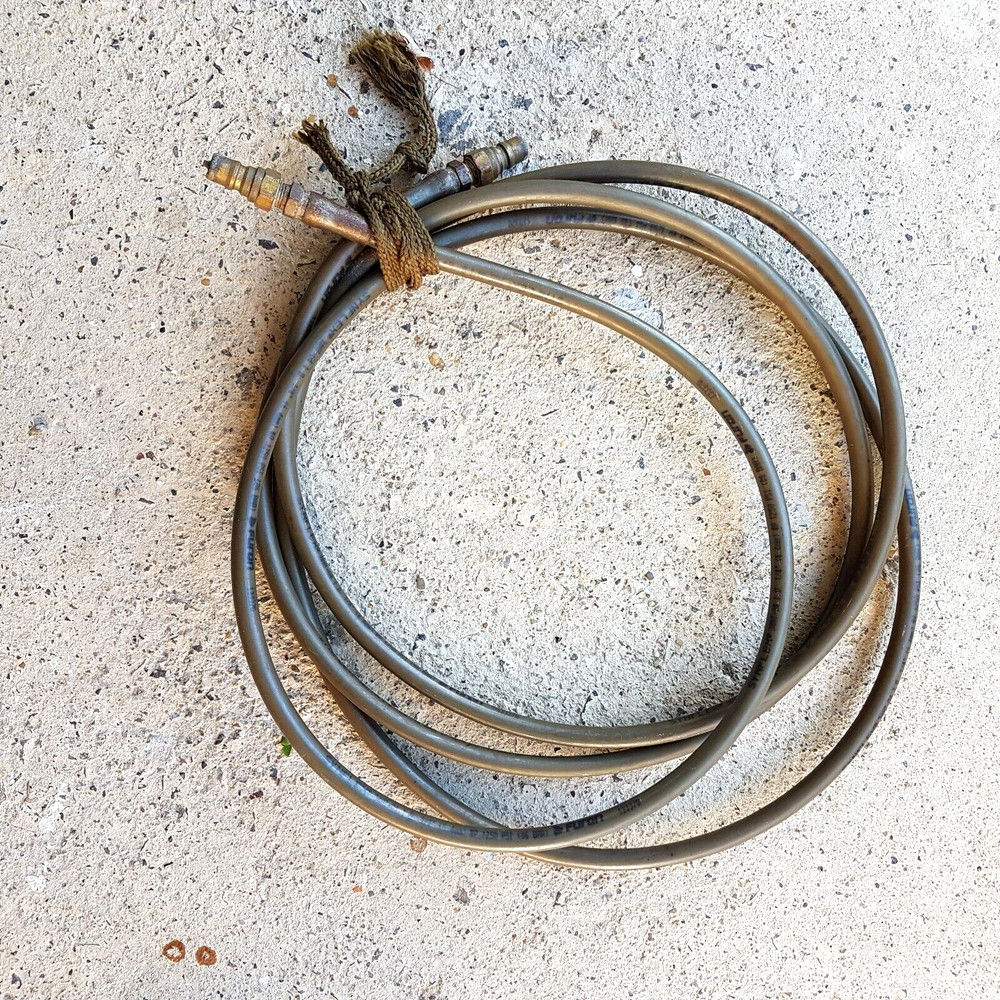 15′ Synflex 1/4″ Water Supply Line 1250 psi Furon w Old School Metal Connectors
