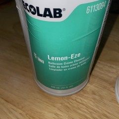 Ecolab Lemon Eze Bathroom Creme Cleanser 6113094 32oz Sold As A Pack Of Two