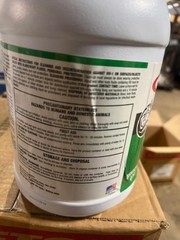 4GL Betco AF79 Disinfectant, Fungicide, Mildewstat, Deodorizer Bathroom Cleaner
