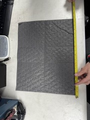 ULINE Oil-Only Absorbent Pads – Bulk Lot Available