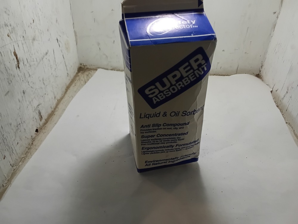 NSF Super Sorbent Liquid and Oil Absorbent and Traction Agent (H2B)