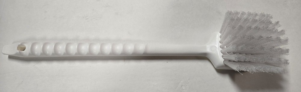 Carlisle 4547502 20″ PPY Scrub Brush White Polypropylene
