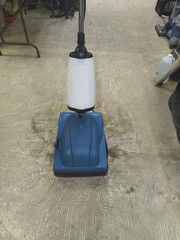 EDIC Pilot Portable Bathroom Floor & Grout Scrubber
