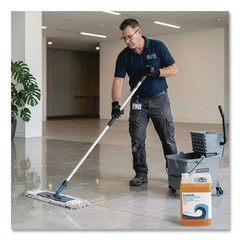 Boardwalk 4734 1 Gallon Industrial Strength Cleaner – Pine Scent (4/Carton) New