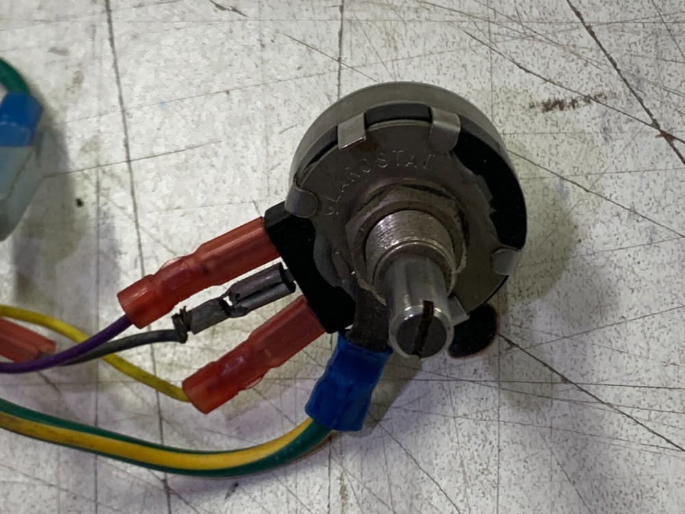 NILFISK ADVANCE ADVENGER 3210D 5K 380C3 potentiometer 172-2039