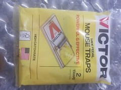Victor Wide Plastic Pedal Mouse Traps, Powerful & Effective, 2 Traps Included