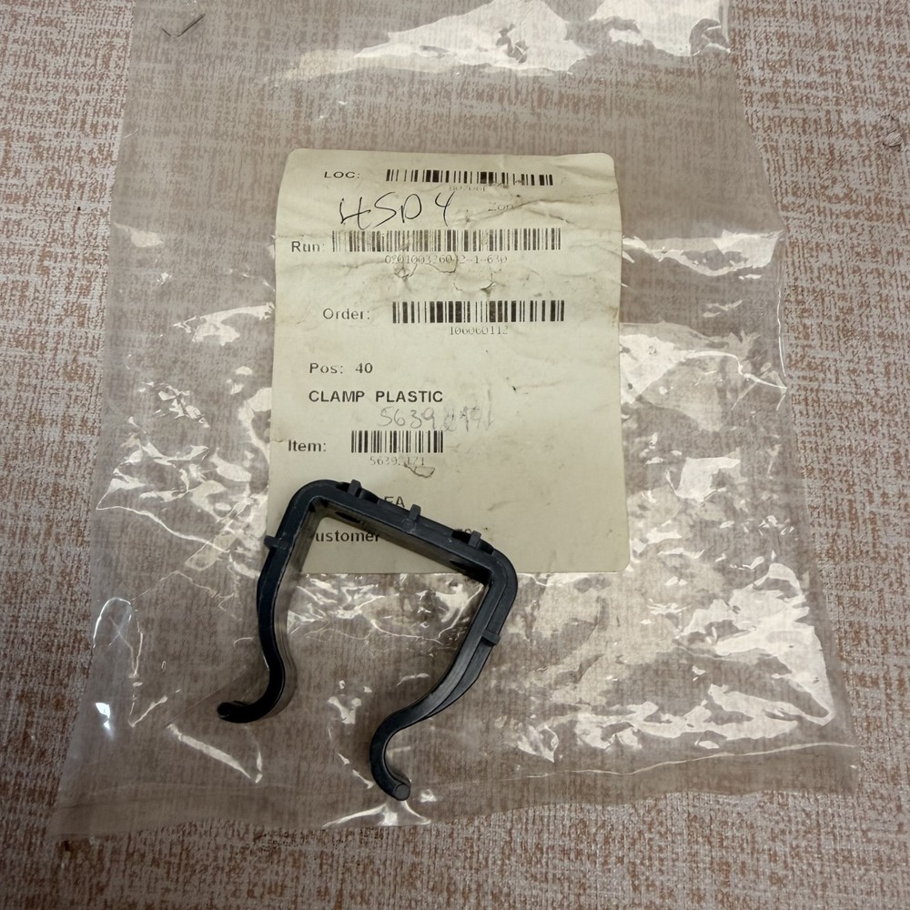 Advance / Nilfisk 56392171 Plastic clamp / Retaining Clip