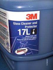 3M Glass Cleaner & Protector Concentrate 17L, 2L, Twist ‘n Fill Dispenser